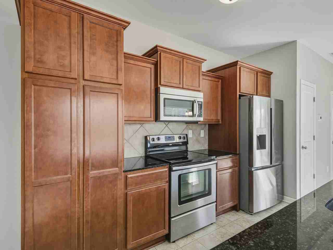 608 Cahill Ln #NA - Photo 6 of 32