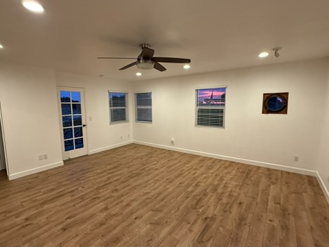 983 Hawaii Ave - Photo 4 of 17