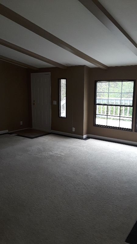 9622 Clovercroft Rd - Photo 2 of 11