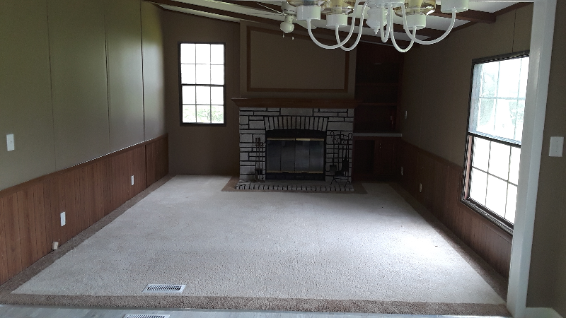 9622 Clovercroft Rd - Photo 7 of 11