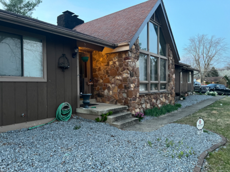 1029 David Ct - Photo 2 of 22