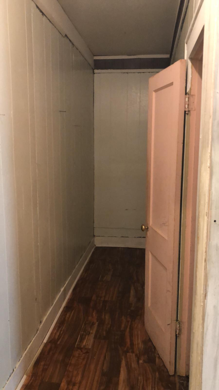 930 N 11th St - Photo 5 of 7