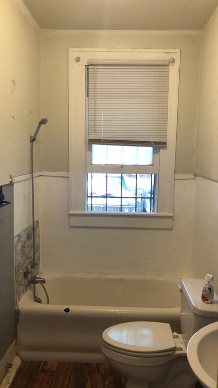 930 N 11th St - Photo 6 of 7