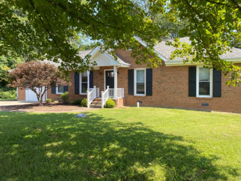 850 Ronald Ct - Photo 2 of 19