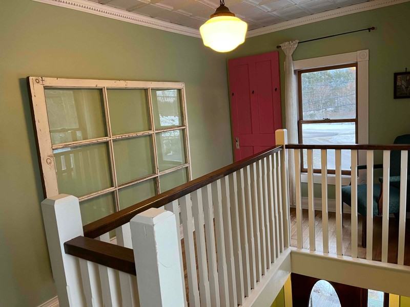 23 Hunnewell Rd - Photo 3 of 15