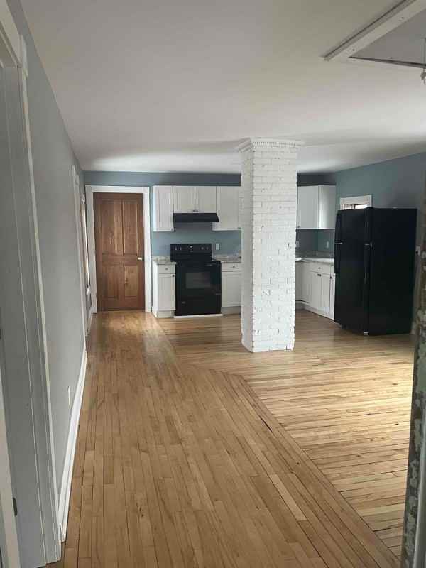 23 Hunnewell Rd - Photo 5 of 15