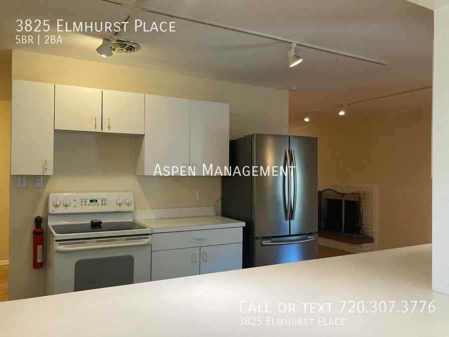 3825 Elmhurst Pl - Photo 6 of 19