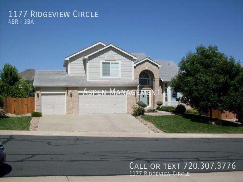1177 Ridgeview Cir