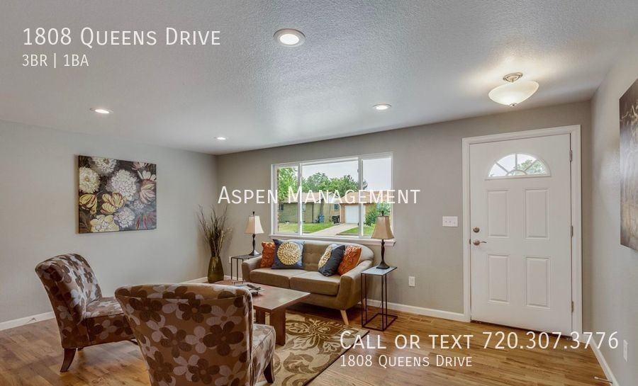 1808 Queens Dr - Photo 4 of 20