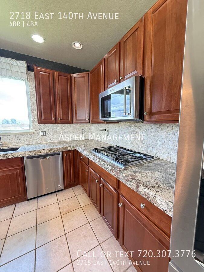 2718 E 140th Ave - Photo 6 of 46