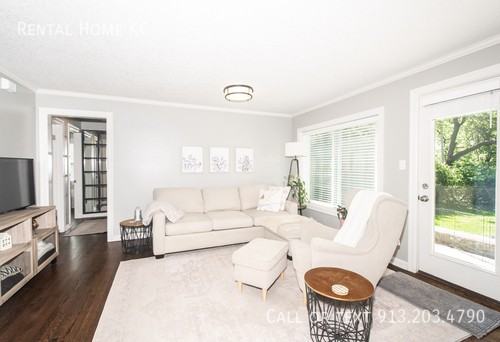 2515 W 90th St - Photo 3 of 18