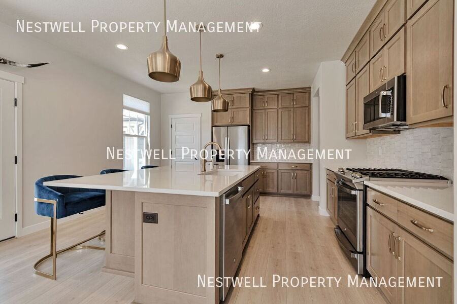 6712 W Miramar St - Photo 2 of 29