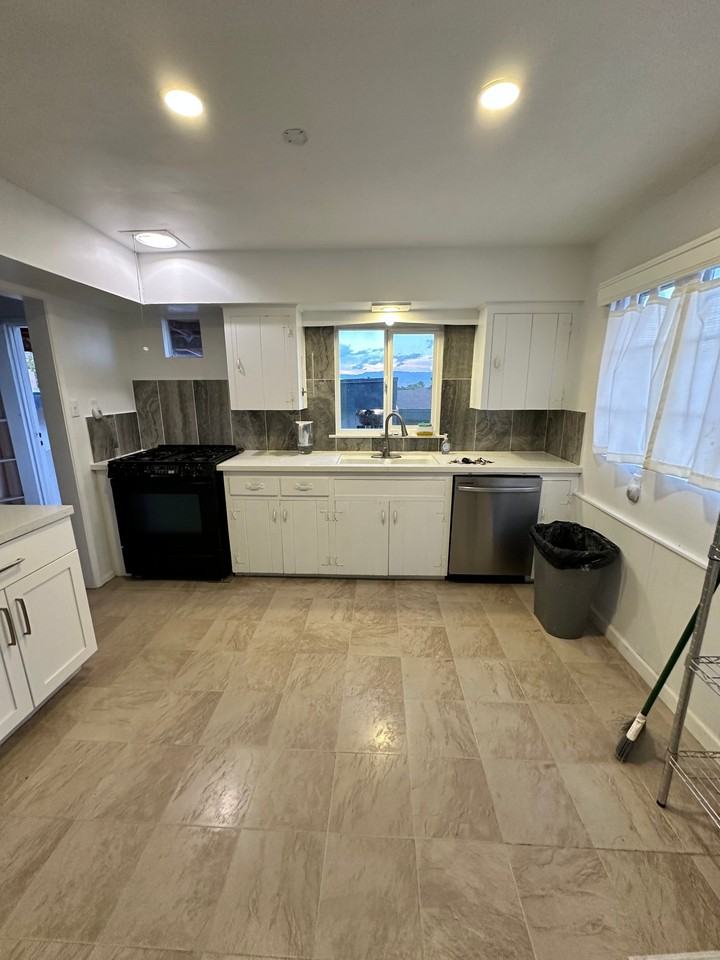 38355 Vista Dr - Photo 7 of 8