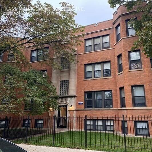 2856 W Rosemont Ave #2856GDN - Photo 7 of 7