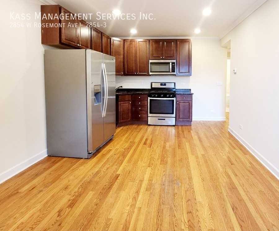 2854 W Rosemont Ave #2854-3 - Photo 5 of 13