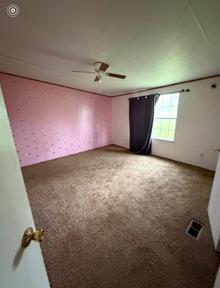 121 Pecan Grove Ln - Photo 5 of 10