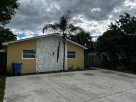 featured image of 626 W Mango St #A