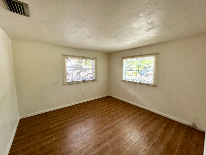 626 W Mango St #A - Photo 2 of 7