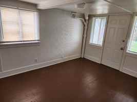 featured image of 411 12th St #5