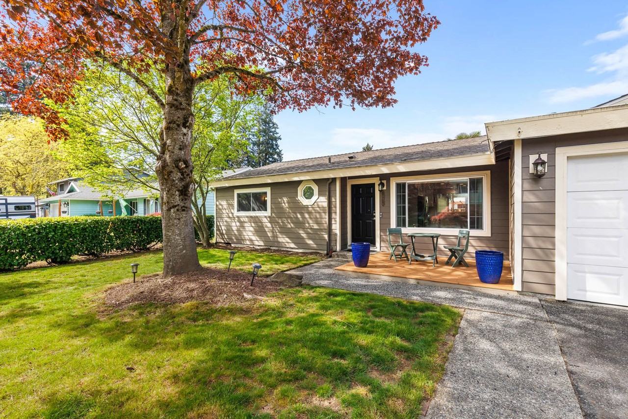 10816 Ne 141st Pl - Photo 2 of 19