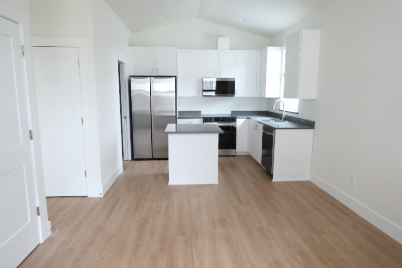 12909 Se Ridgecrest Rd - Photo 2 of 8