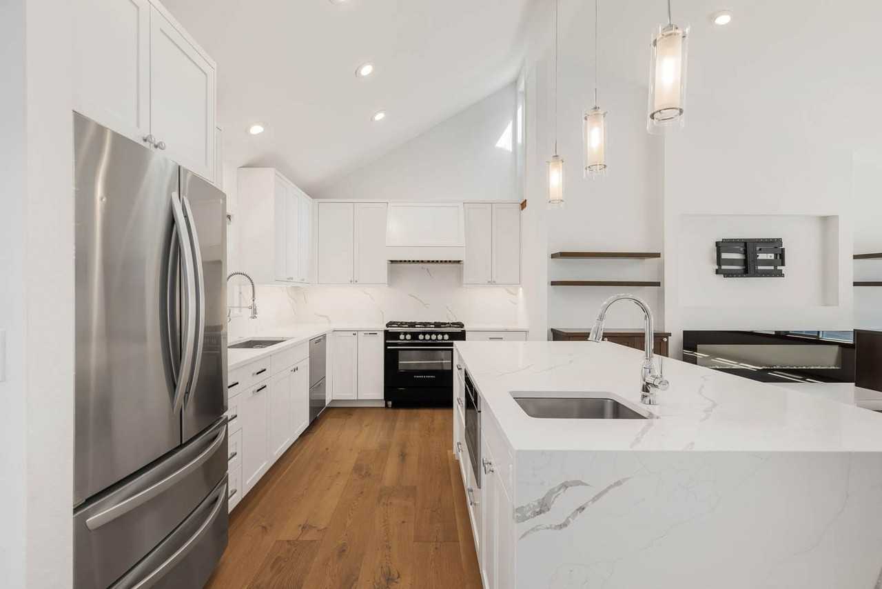 15008 122nd Pl Ne - Photo 6 of 19