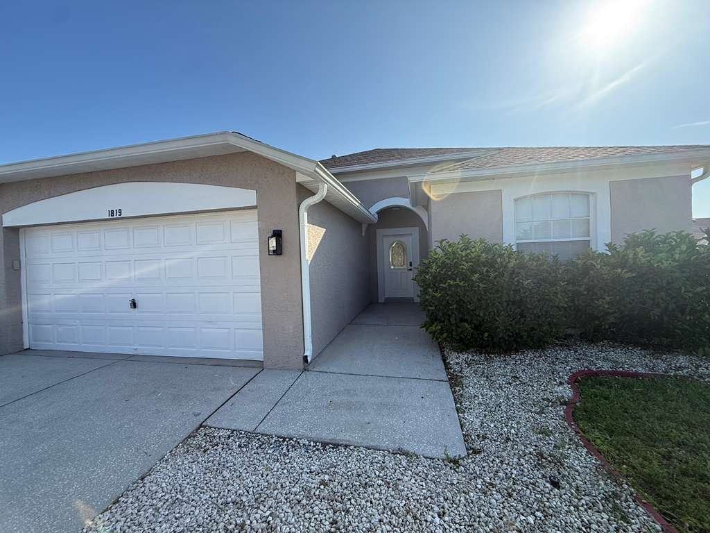 1819 Lady Palm Ct - Photo 5 of 14