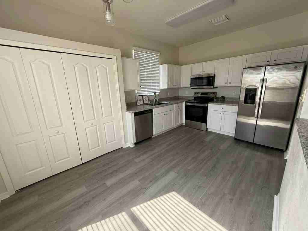 1819 Lady Palm Ct - Photo 6 of 14