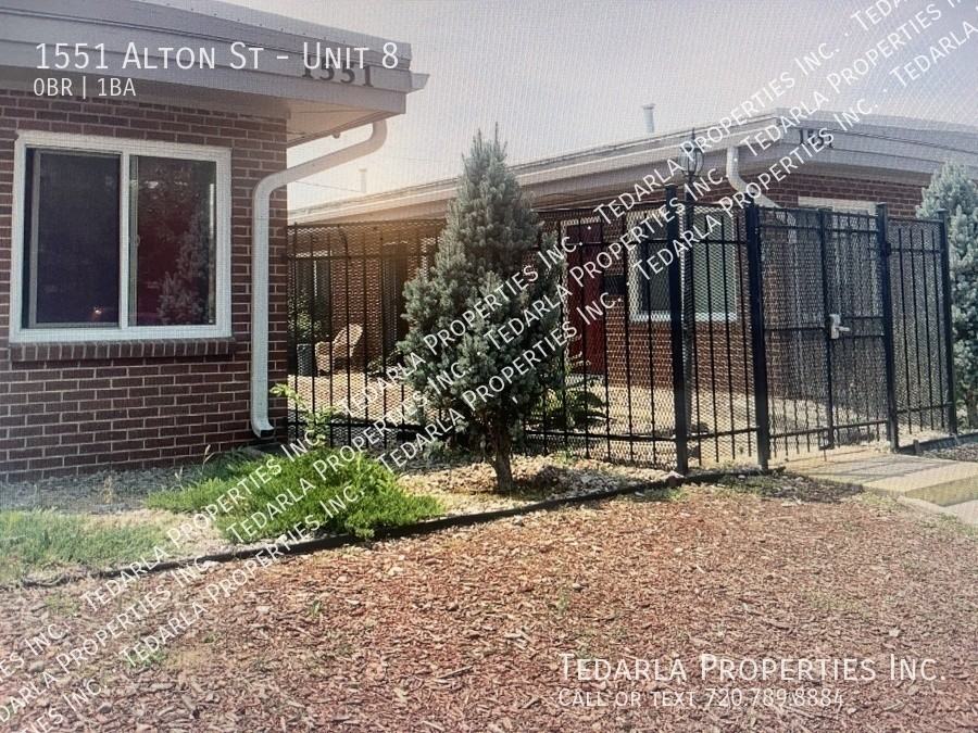 1551 Alton St #8 - Photo 4 of 8