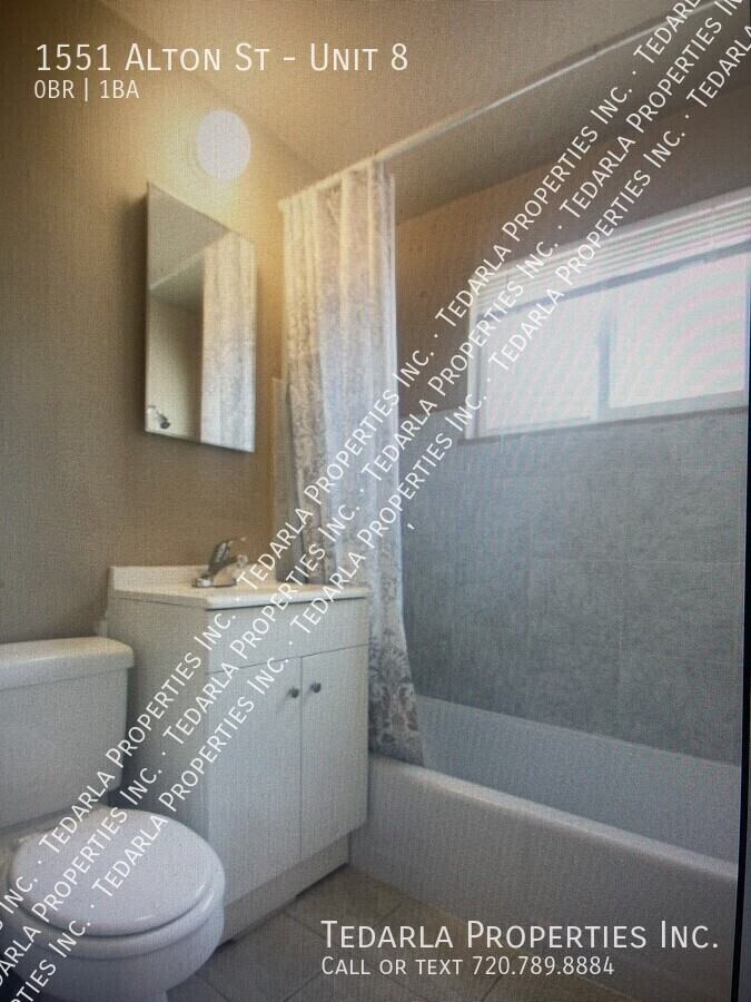 1551 Alton St #8 - Photo 6 of 8