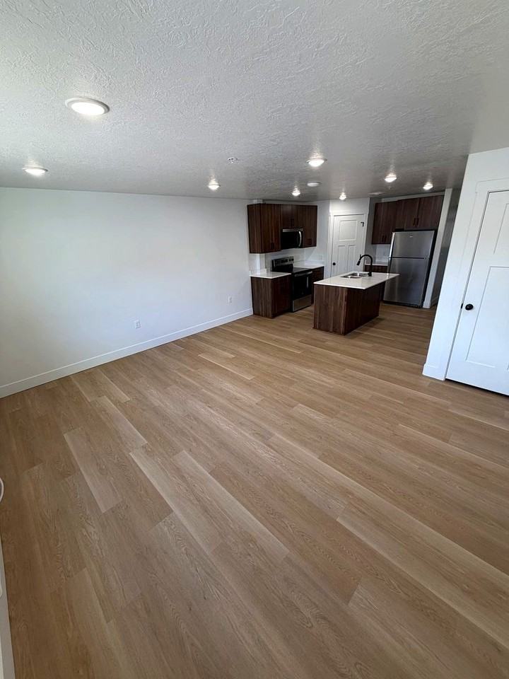 950 Valentine Lane Building #1-4 - Photo 2 of 11