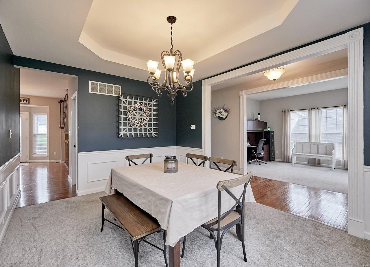 659 Bethany Ln - Photo 4 of 23