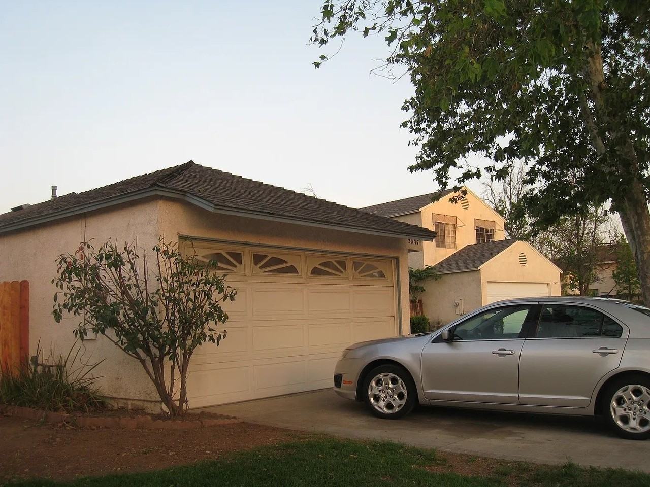2647 Liberty Ct - Photo 2 of 7