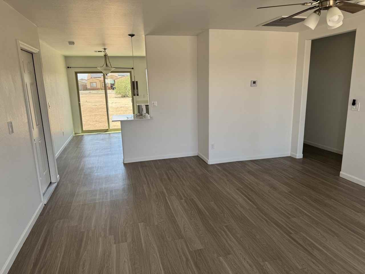 14653 S Diablo Rd - Photo 2 of 15