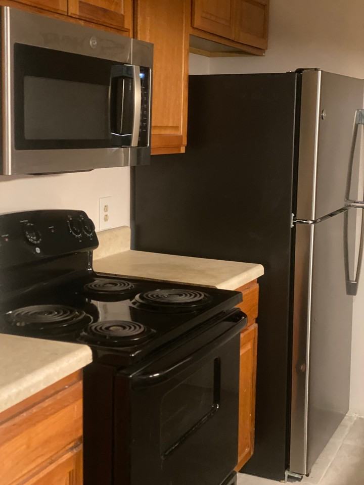 3500 Irvington Ct - Photo 7 of 9