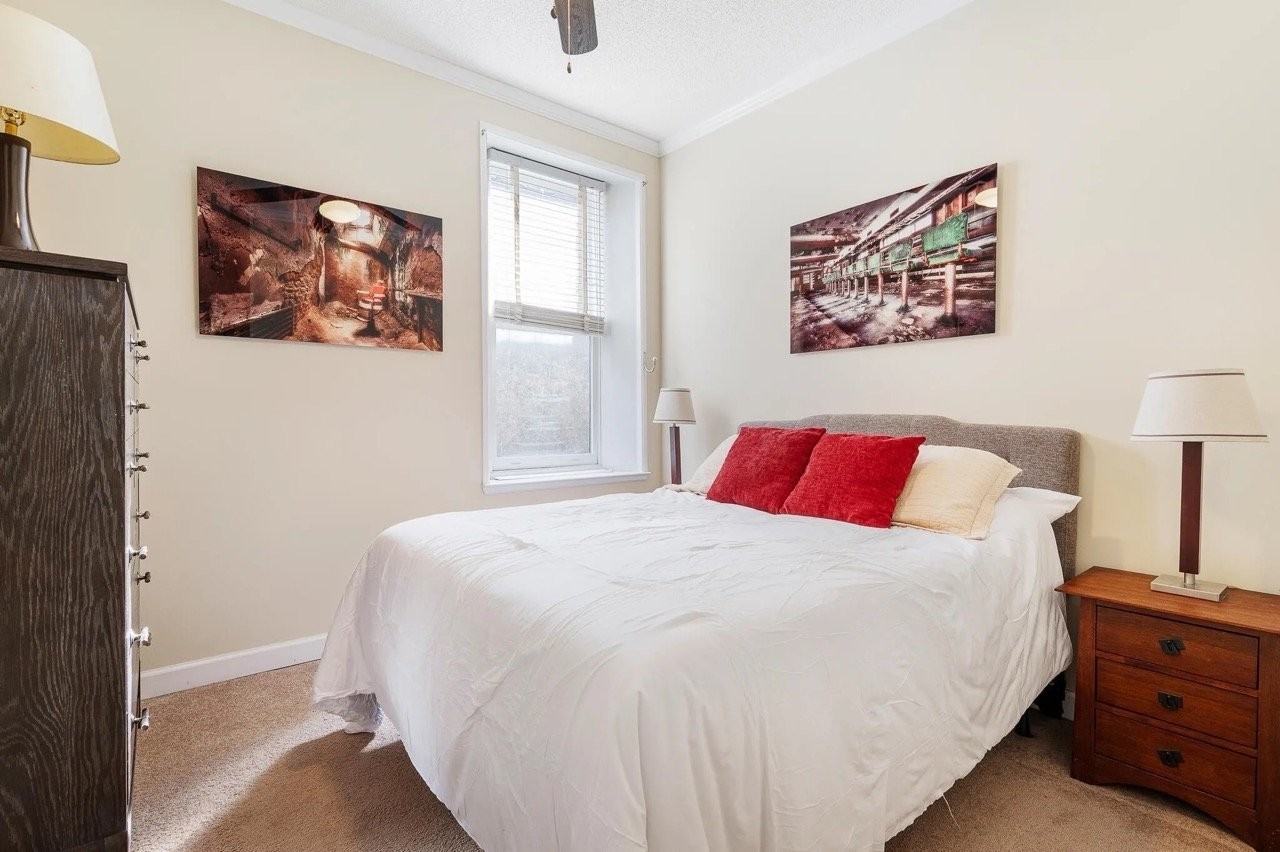 2951 King St - Photo 5 of 15