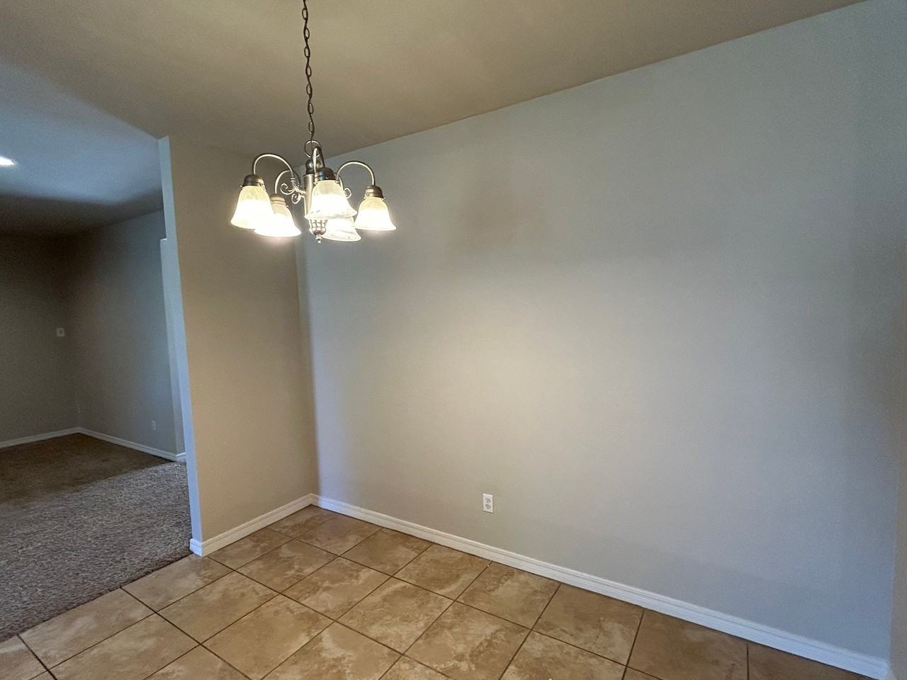 6111 Mercy Ct - Photo 5 of 17