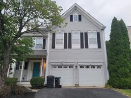 featured image of 322 Fell Ln