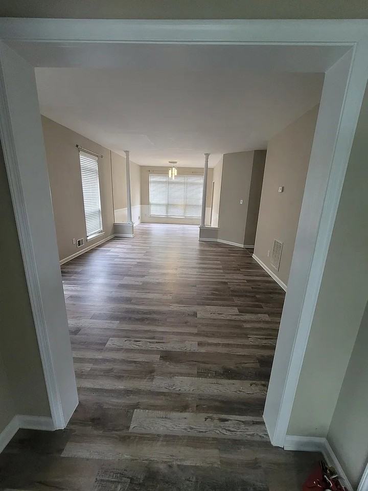 322 Fell Ln - Photo 2 of 20
