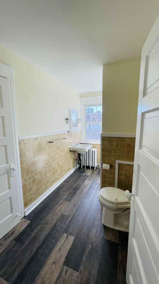 724 Main St #3 - Photo 5 of 16