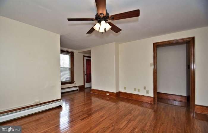 153 2nd Ave - Photo 4 of 13