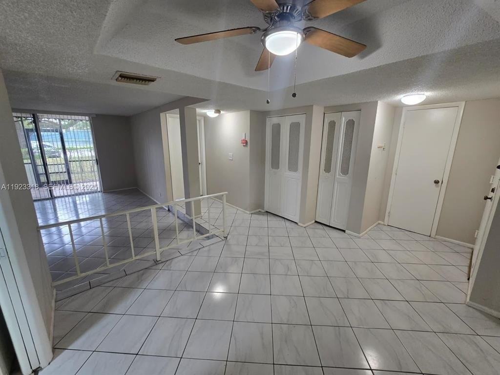 3710 Inverrary Dr #1Q - Photo 2 of 4