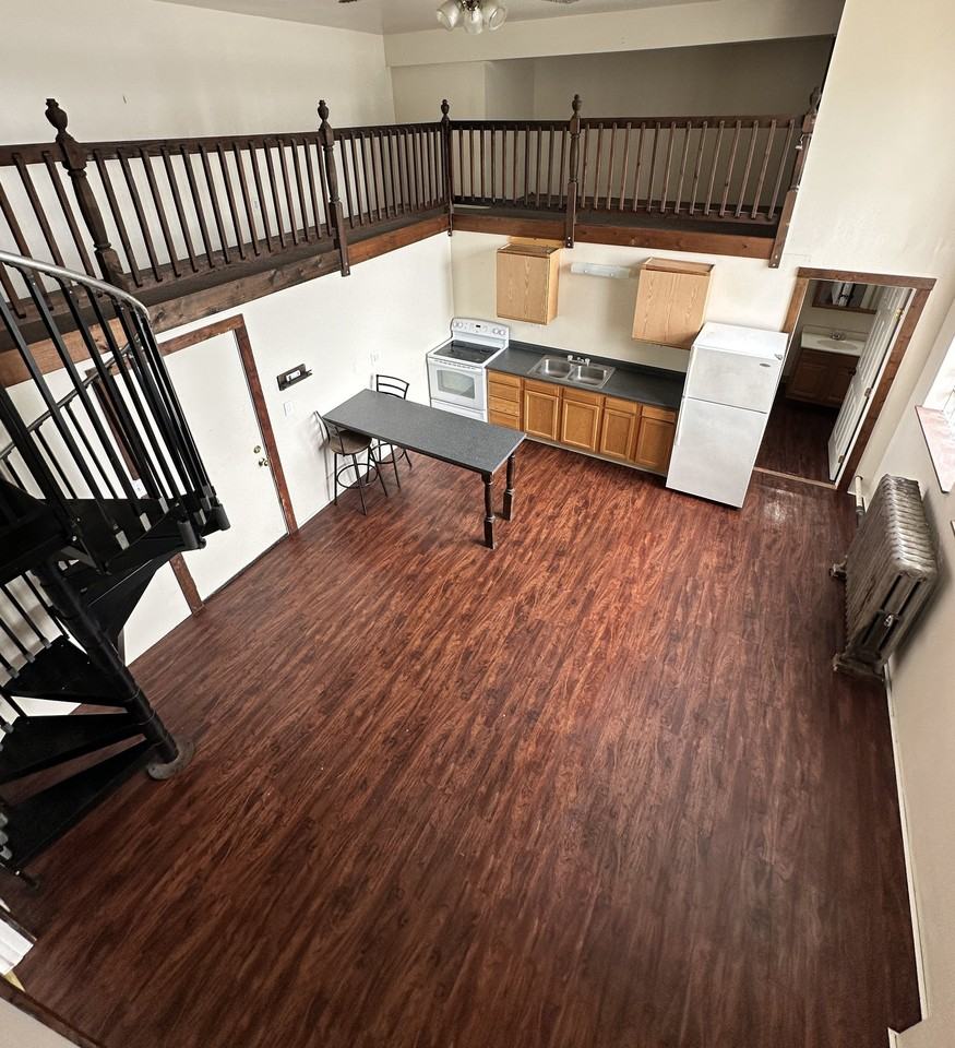 25 W Chestnut St #2A - Photo 2 of 12