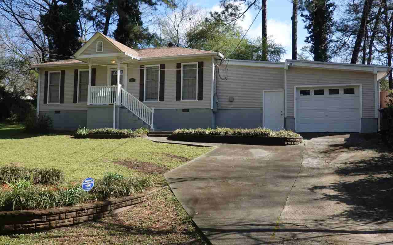 116 Woodland Ct
