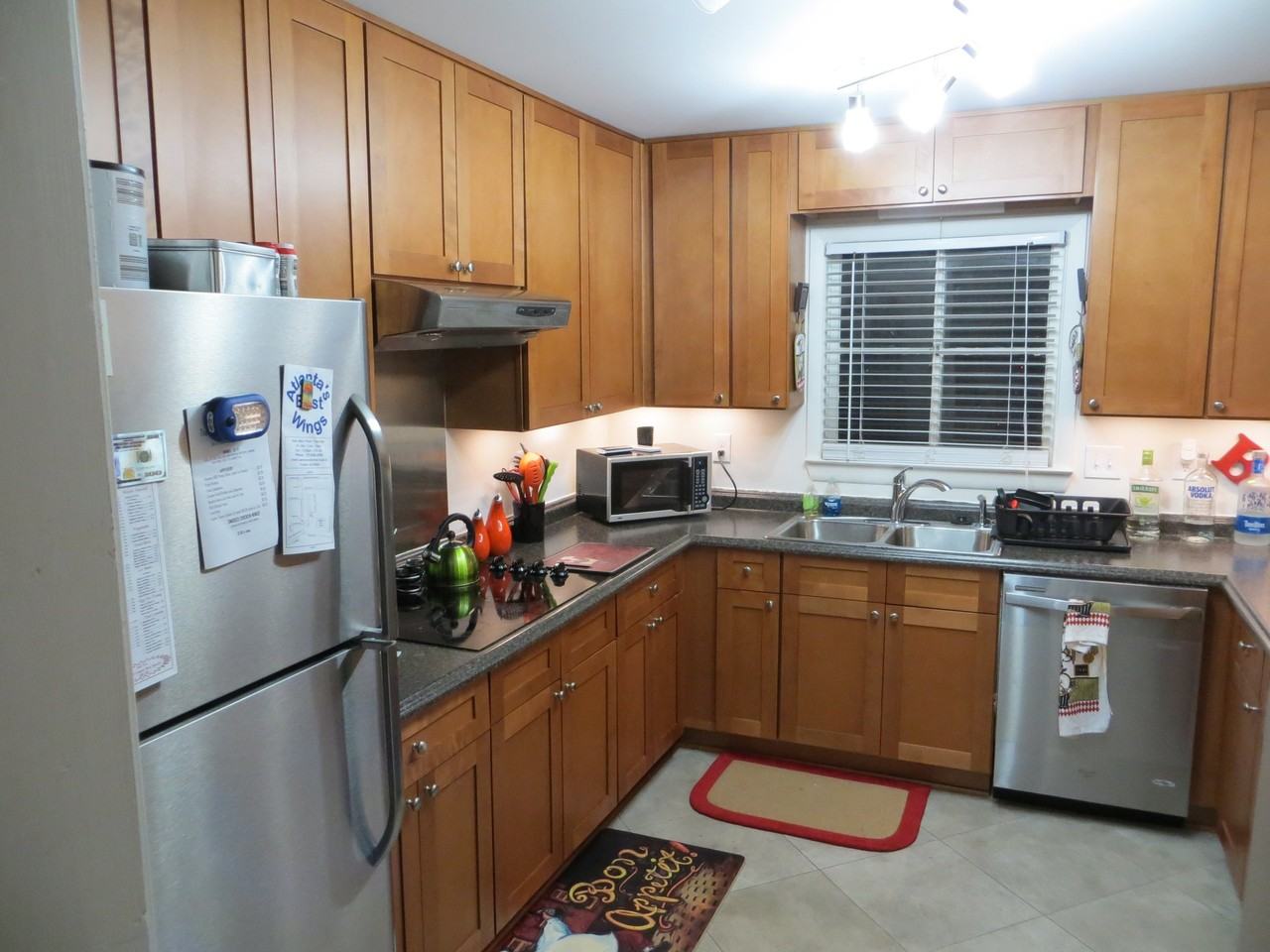 116 Woodland Ct - Photo 2 of 11