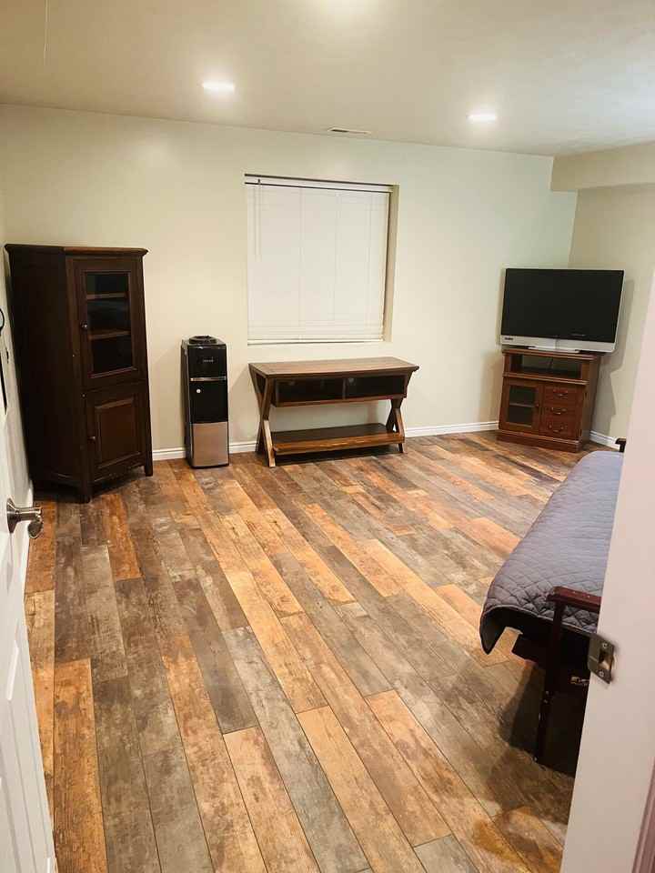 6825 S Jordan Village Rd - Photo 5 of 9