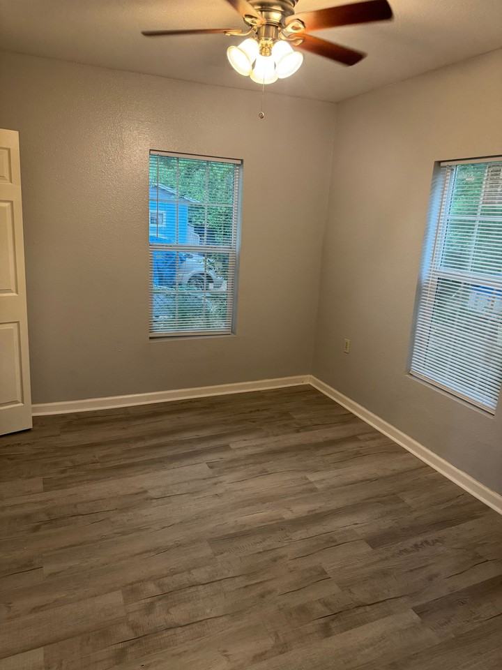 2332 Keith St - Photo 6 of 10