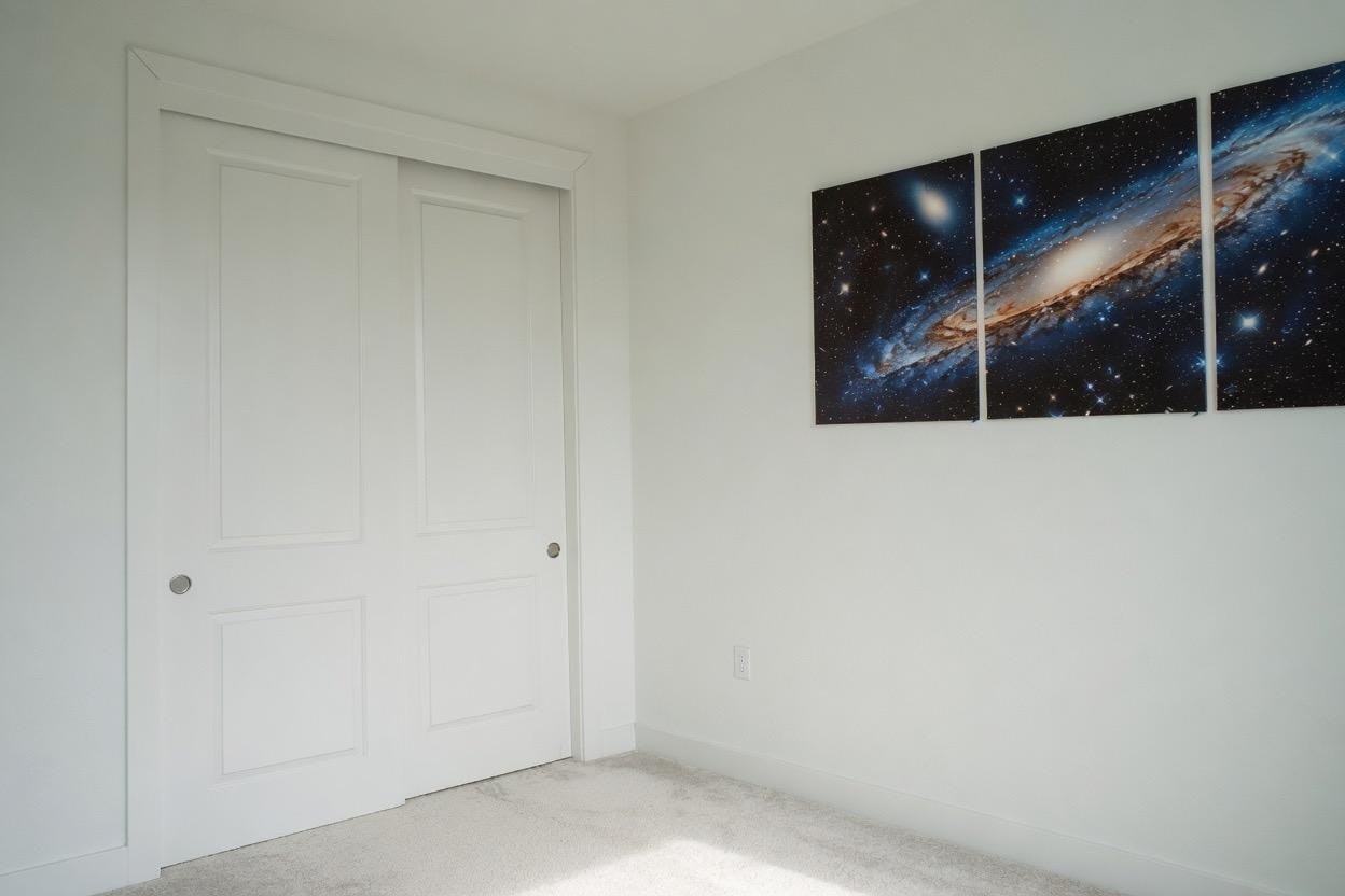 417 Avendale Drive - Photo 2 of 15