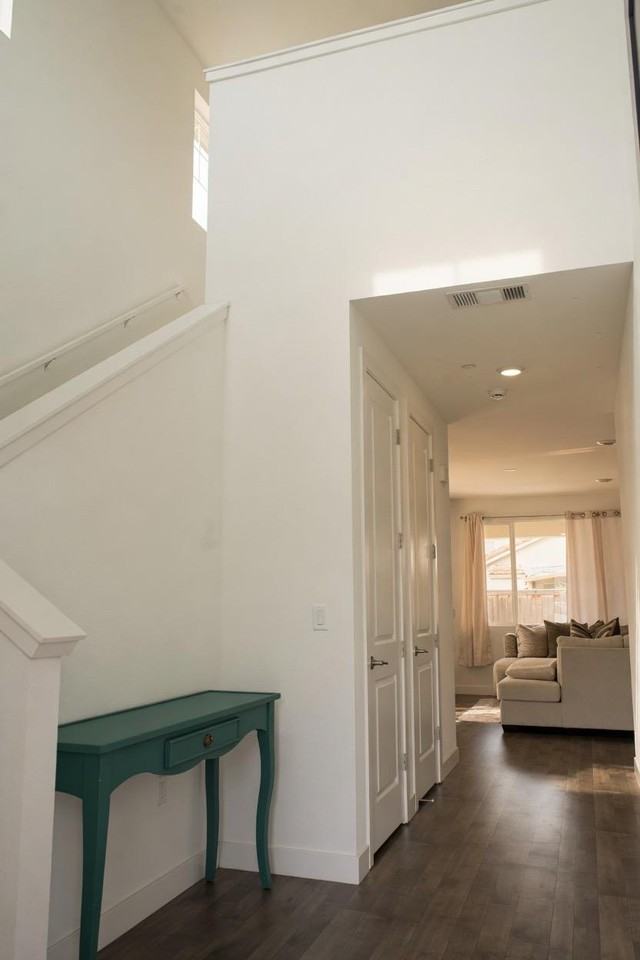 417 Avendale Drive - Photo 7 of 15