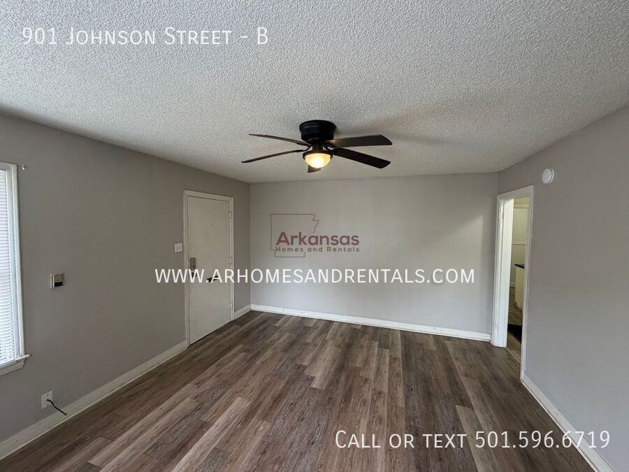 901 Johnson St #B - Photo 2 of 8